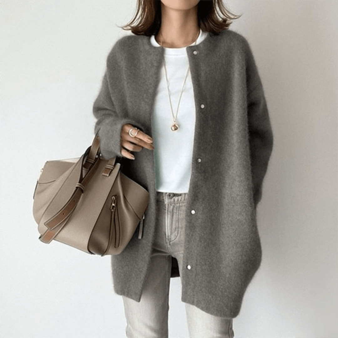 Seraphina - Warm and Elegant Cardigan