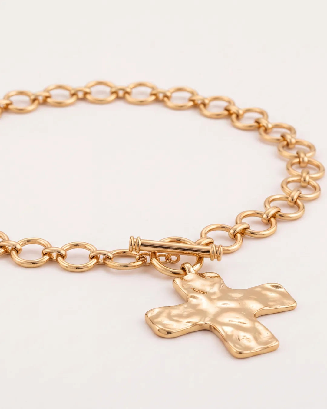 Seraphina Hammered Cross Necklace Faith