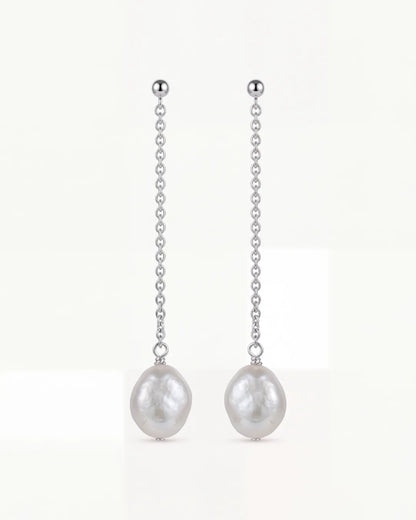 Élodie Pearl Drop Earrings Lumière