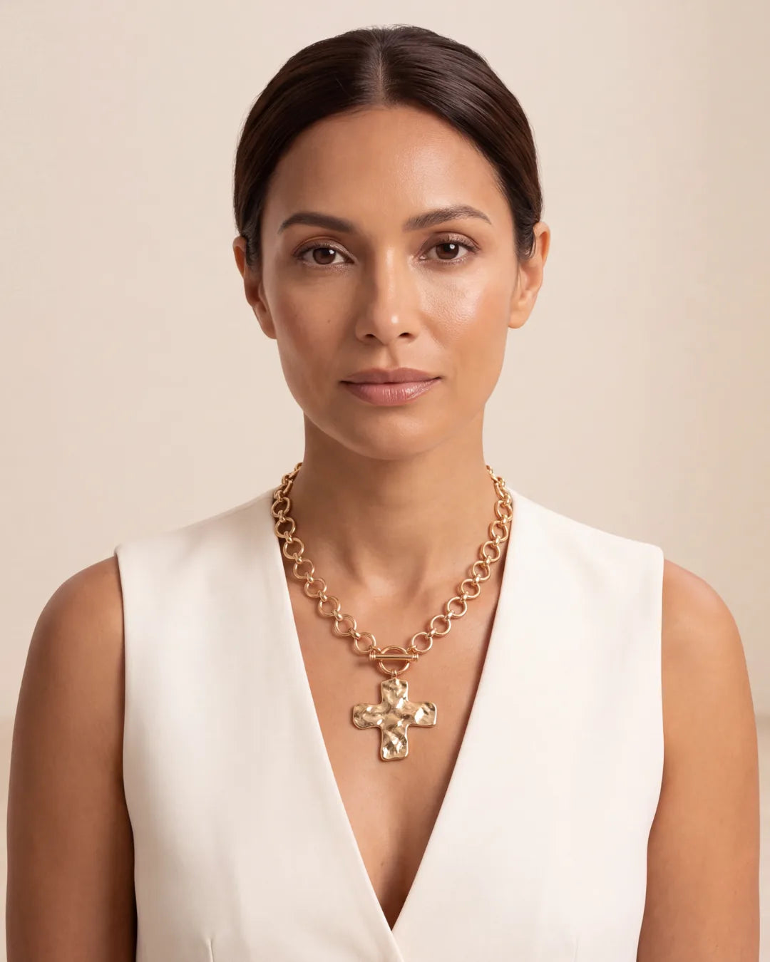 Seraphina Hammered Cross Necklace Faith